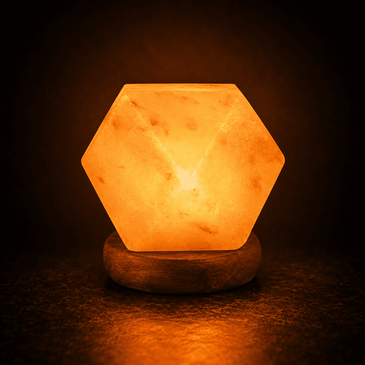 Diamond-Cut USB Salt Lamp – studio photo lit against a dark background